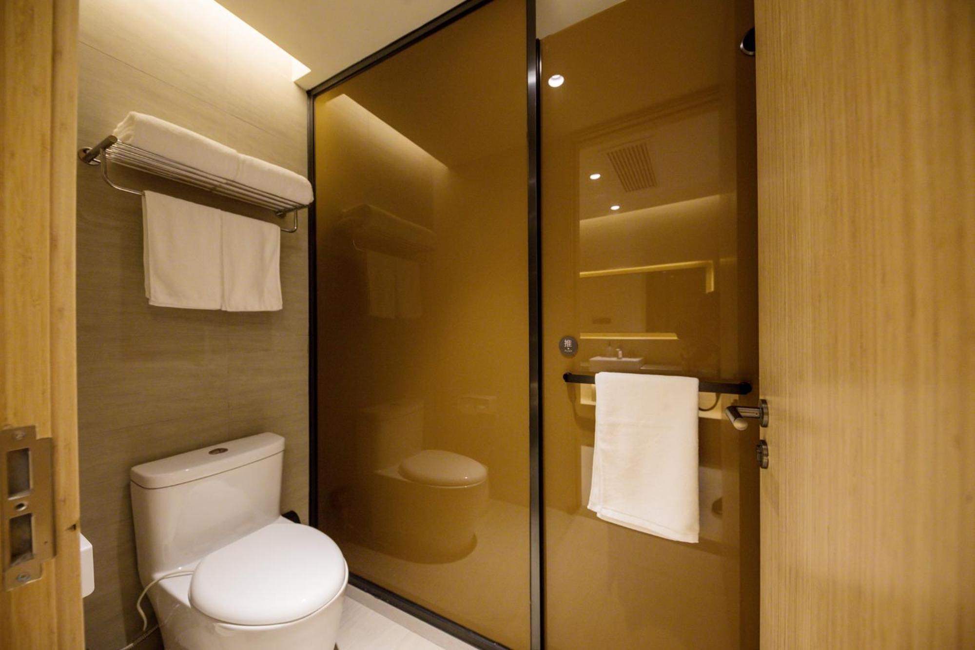 Ji Hotel Shanghai The Bund Jinling East Road Exterior photo